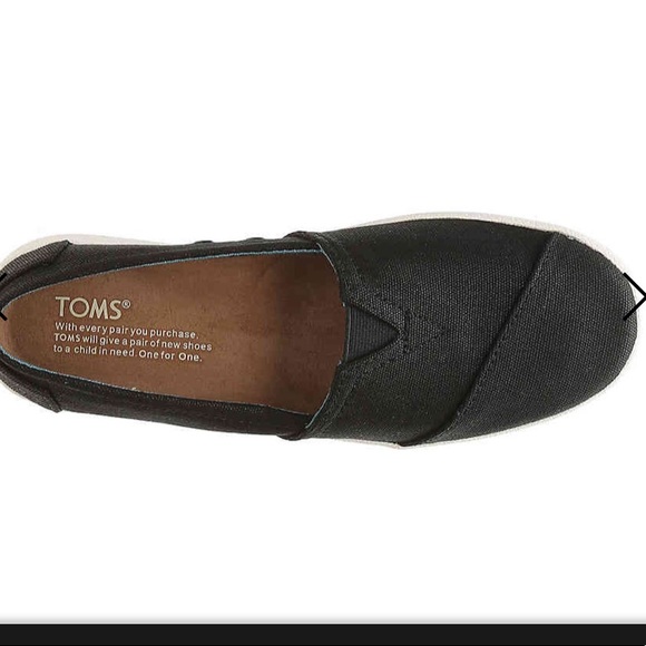 Toms Shoes - Tom’s Avalon Slip On Sneaker